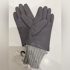 Banana Republic leather and knit S/M Gloves